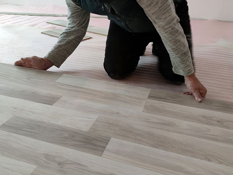 Laminate Flooring Fitting